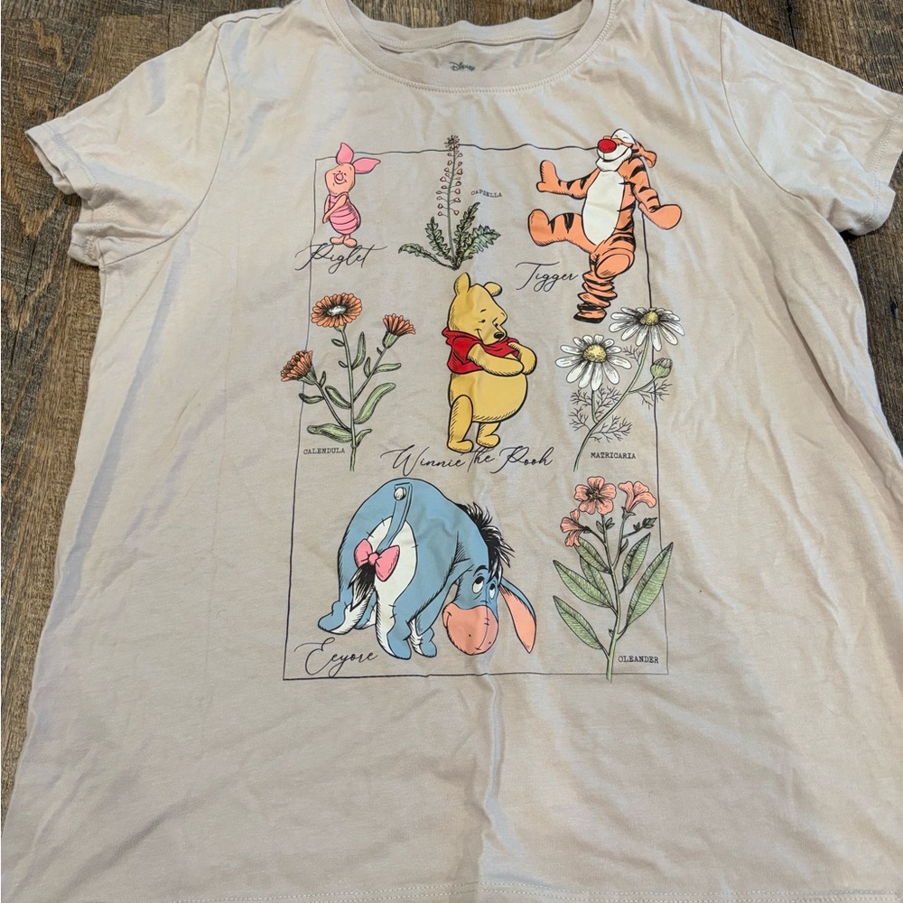 Disney Winnie the Pooh Floral Tshirt
